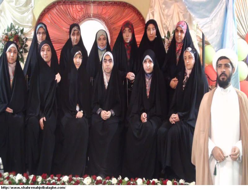 گزارش تصویری مراسم اختتامیه حفاظ مدرسه شبانه روزی حفظ یکساله قرآن و نهج البلاغه کاشان در تیرماه ۹۹