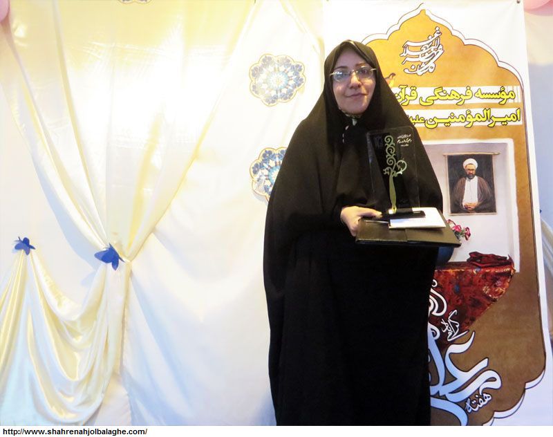 مهربانی و دلسوزی و توان مدیریت زمان از ویژگی های یک مربی قرآن است