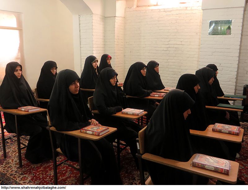 متربیان مدرسه ی شبانه روزی؛ حافظ ۲۰ جزء قرآن شدند