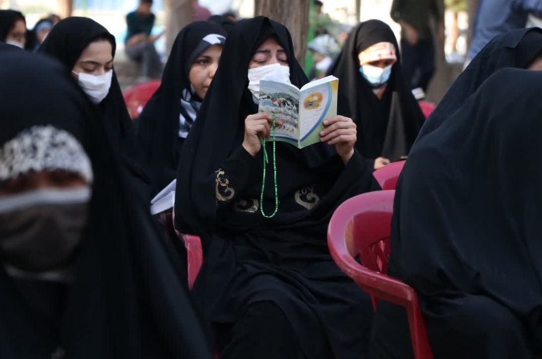 برگزاری مراسم روح بخش دعای عرفه